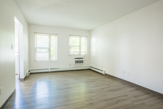 Building Photo - Hillcrest RHF Partners Limited Partnership