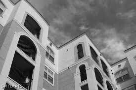 Foto del edificio - 202 E South St