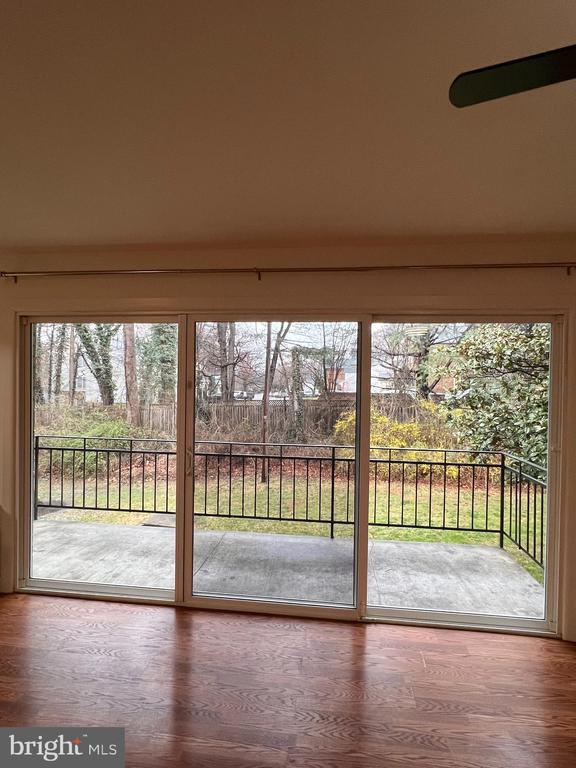 Foto del edificio - 4108 Mangalore Dr