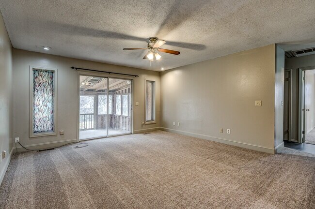 Foto del edificio - For Lease--3 Bedroom in Perkins OK