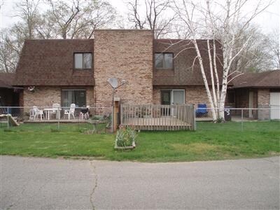 Building Photo - 4660 Lake St