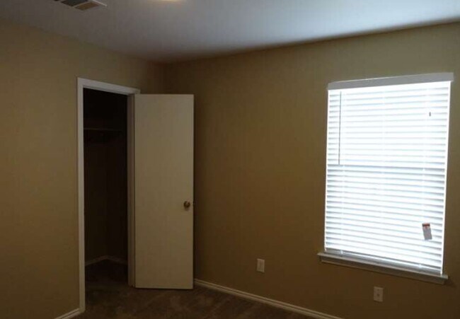 Foto del edificio - 13620 Merseyside Dr