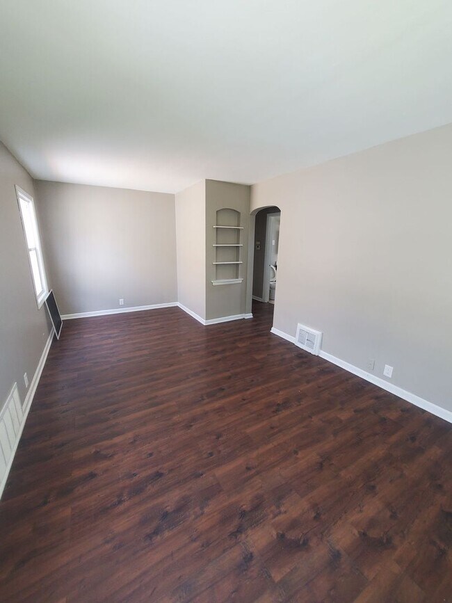 Foto del edificio - 3 bedroom single family!