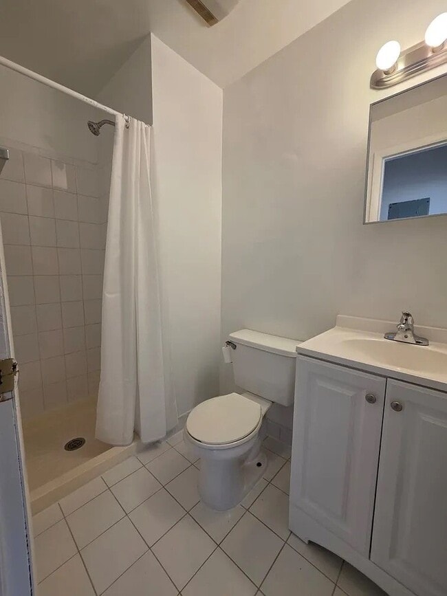 Foto del edificio - 530 Monroe St