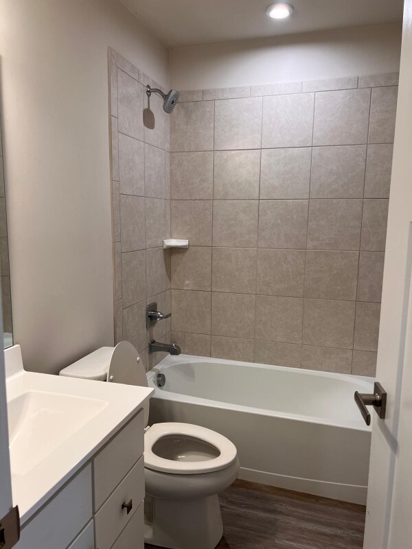 Foto del edificio - 304 Theodora Way