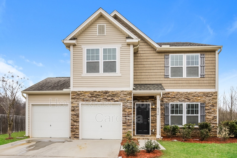 4394 Lochurst Dr, Pfafftown, NC 27040 House Rental in Pfafftown, NC