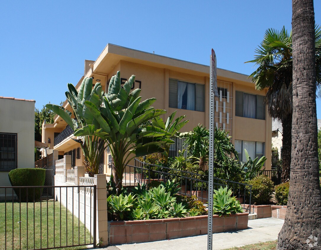 Building Photo - Hayworth Gardens