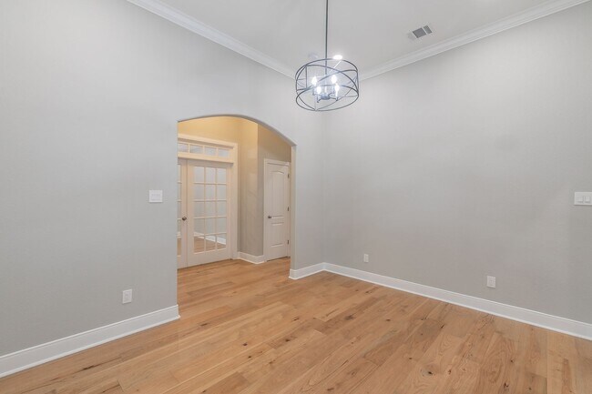 Foto del edificio - Immaculate, Fully Remodeled Home in Gated ...