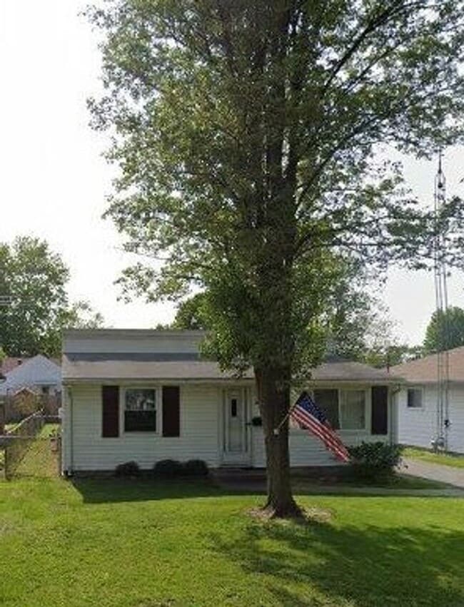 Building Photo - 5665 Vail Ave