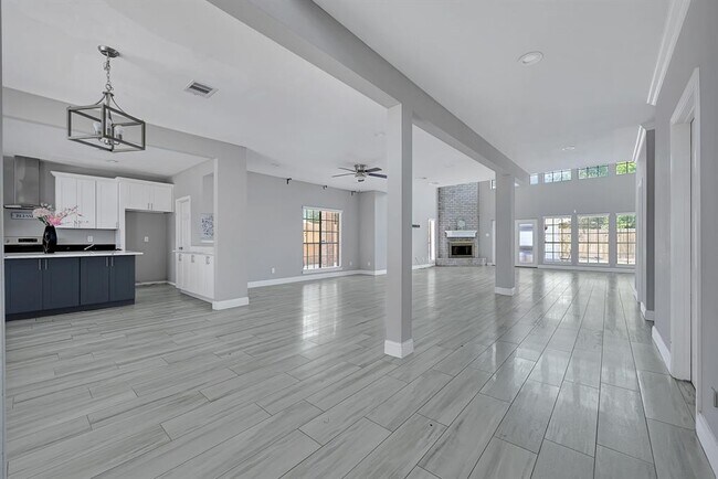 Foto del edificio - 3555 Ashfield Dr