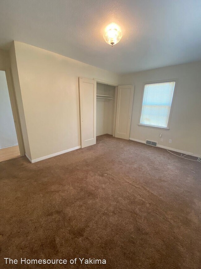 Building Photo - 2 br, 1 bath House - 4317 Maple Ave