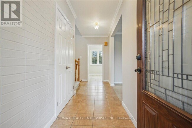 Photo du bâtiment - 613 Sequin Crescent