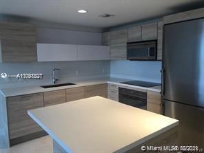 Foto del edificio - 16385 Biscayne Blvd