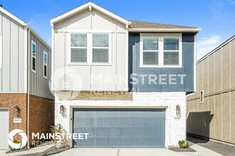 Building Photo - 9826 Rugged Oaks Dr