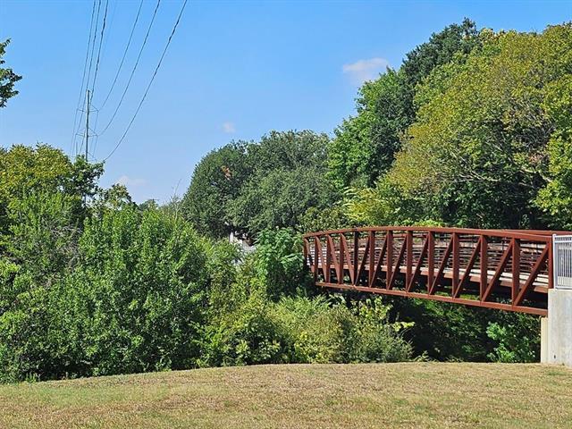 Foto del edificio - 10435 Cromwell Dr
