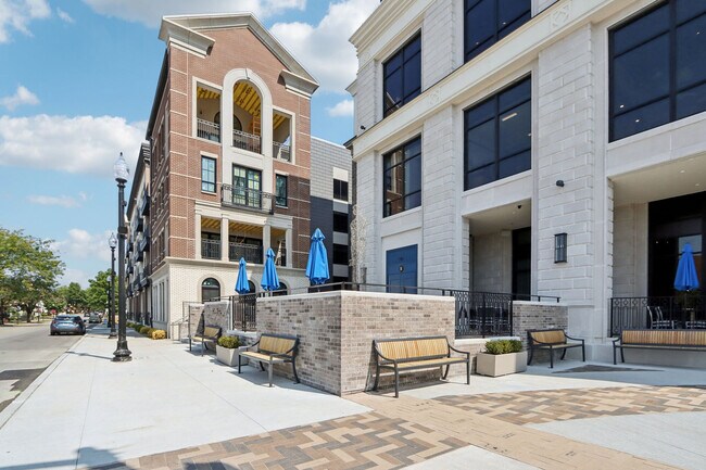 Foto del edificio - The Apartments at 1st on Main