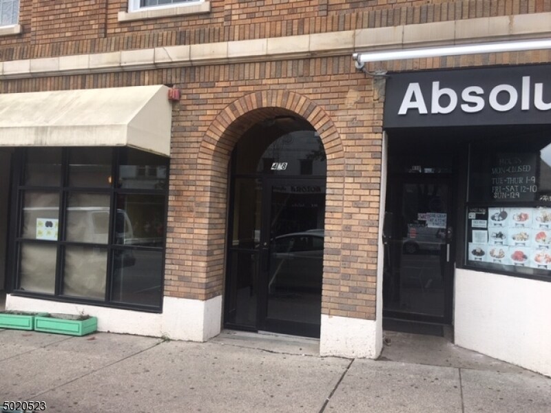 Primary Photo - 398-408 Bloomfield Ave
