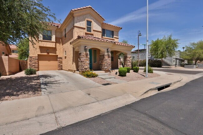 Foto del edificio - 1416 S Terrace Rd