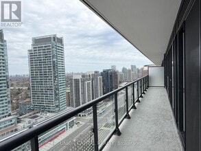 Building Photo - 5858 Yonge St