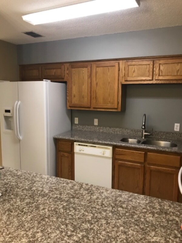 18049 Old Hwy 49, Saucier, MS 39574 Room for Rent in Saucier, MS