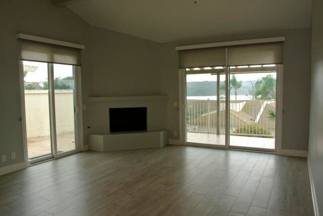 Foto del edificio - 2Bed/2Bath Condo in Laguna Del Mar Community~ Flying Cloud