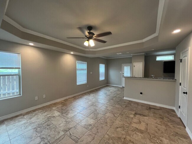 Foto del edificio - 6303 Luglio Lane #101, San Antonio, TX 78233