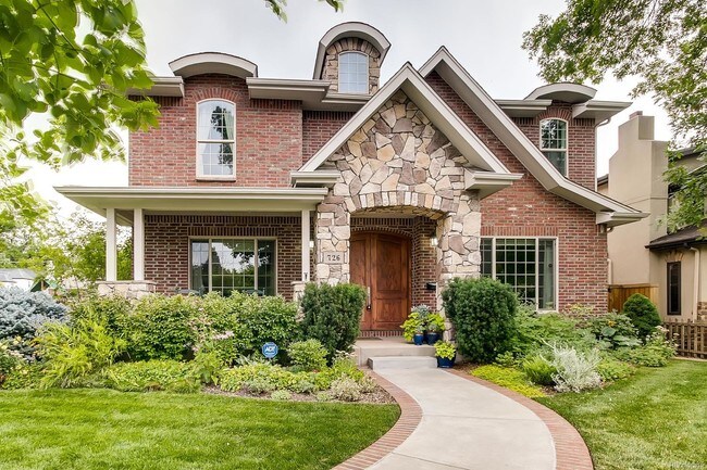 Foto del edificio - 726 N Locust St