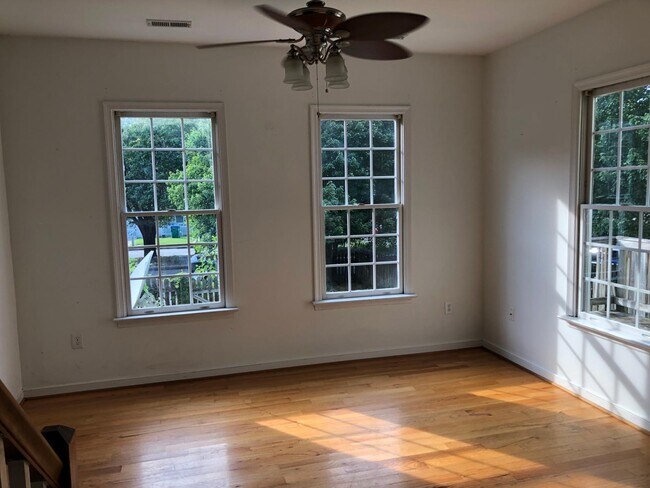 Foto del edificio - 504 N 24th St