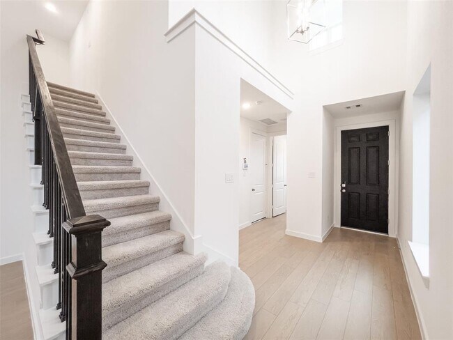 Foto del edificio - 952 Malibu Shr Ln