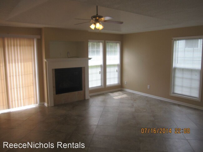 Building Photo - 3 br, 3 bath House - 4115 Springfield