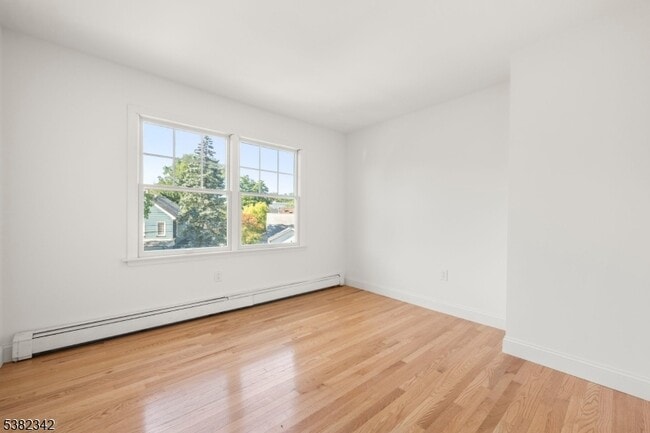 Building Photo - 59 Burnet Ave