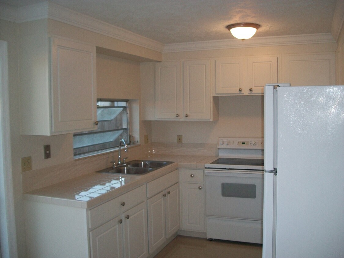 Primary Photo - 4493 SW 49th Ct