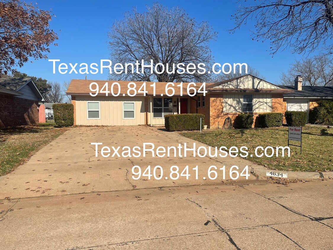 Foto principal - 3 Bedroom Home Near Lake Wichita Park and ...