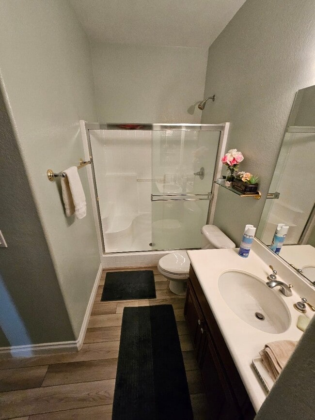 Foto del edificio - 14024 Tiger Lily Ct