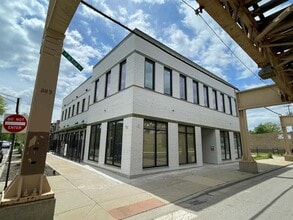 Building Photo - 6302 S Champlain Ave