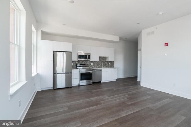 Foto del edificio - 813 N Broad St