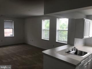 Building Photo - 23 Pierside Dr
