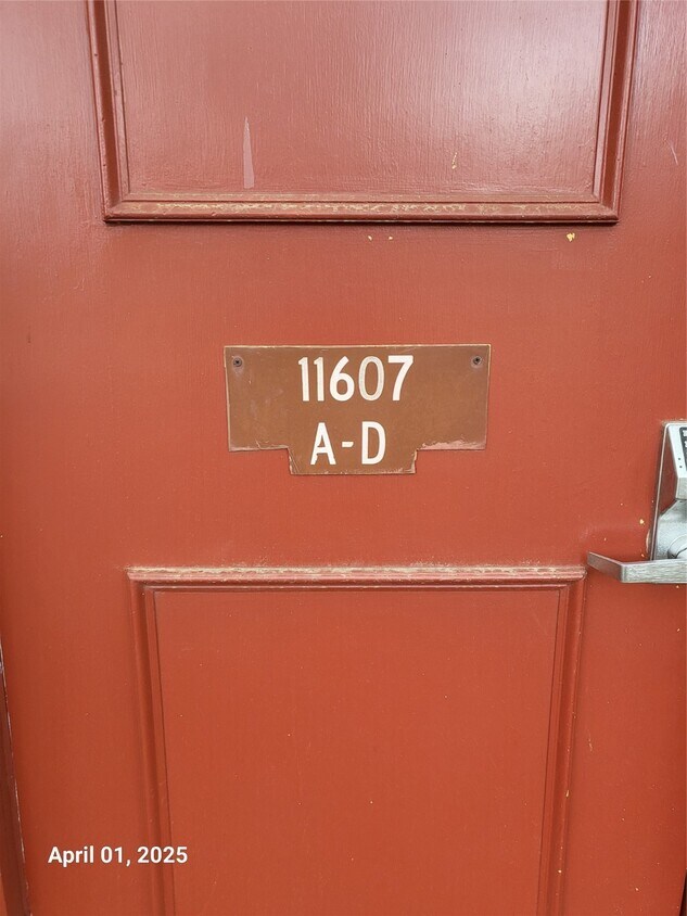 Foto principal - 11607 Chimney Rock Rd