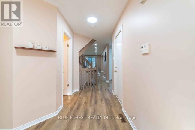 Photo du bâtiment - 155 Killarney Rd