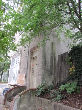 Building Photo - 400 N 32nd St