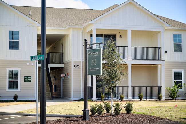 Building Photo - The View at Crow Creek