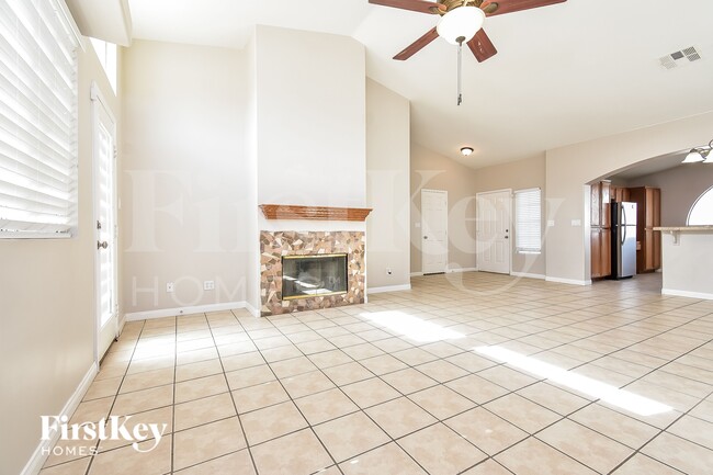 Foto del edificio - 3909 Linniki St