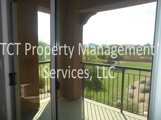 Foto del edificio - Luxury Condo in Resort Style Community!