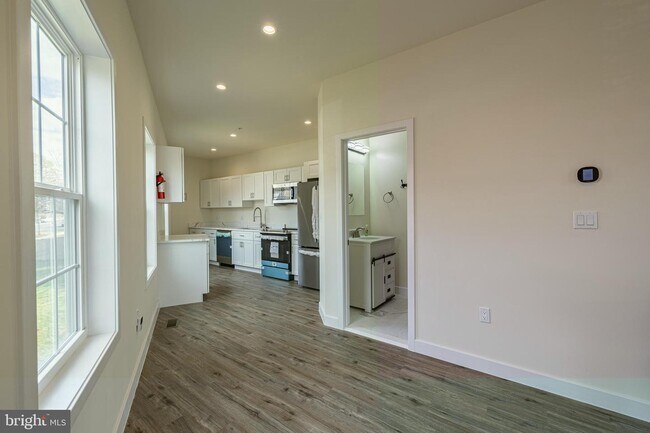 Foto del edificio - 804 30th St SE