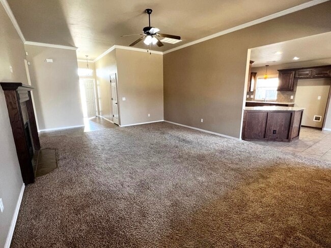 Foto del edificio - 8224 Hillers Rd