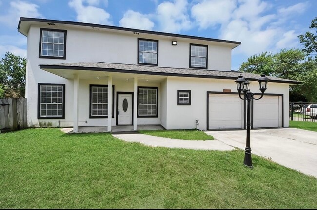 Building Photo - 10535 Emnora Ln