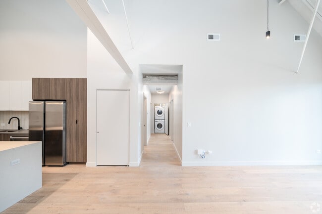 Building Photo - 1706 Sherman Ave