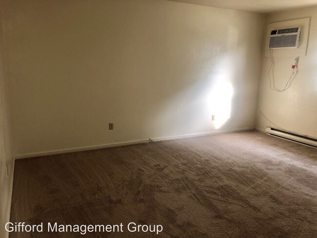 Foto del edificio - 7938 Turner Rd