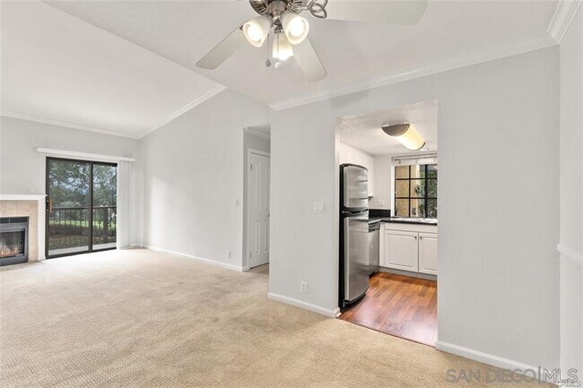 Foto del edificio - 25611 Indian Hill Ln