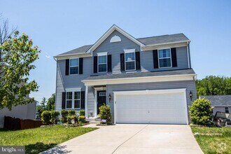 Building Photo - 5 Rye Creek Dr
